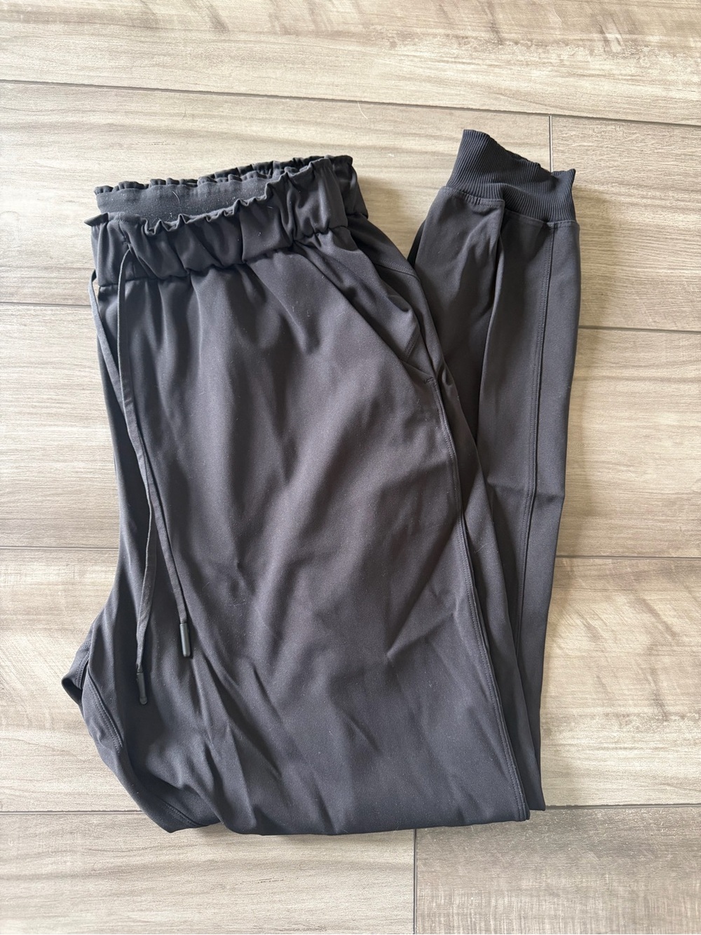 Lululemon (old style) Joggers